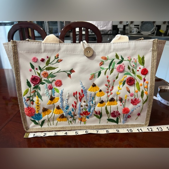 New hand crafted embroidery tote - Picture 2 of 7